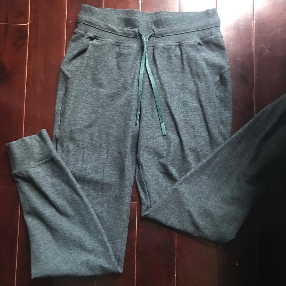 Lululemon Ready to Rulu Jogger